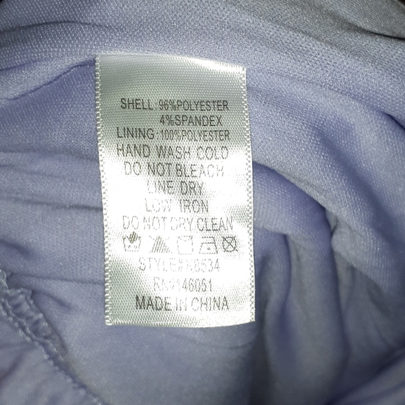 💐Lavender Floral Short Romper - Picture 5 of 6